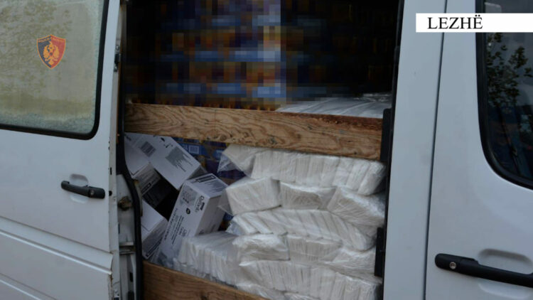 Tregtonte mallra kontrabandë, prangoset 36 vjeçari në Lezhë