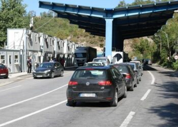 Vrasja e policit në Kosovë, mbyllet kufiri me Serbinë. Reagimet