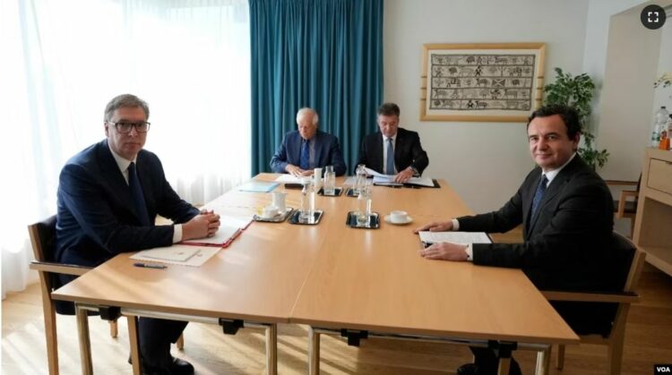 BE, thirrje Kosovës dhe Serbisë të përmbushin marrëveshjet e arritura