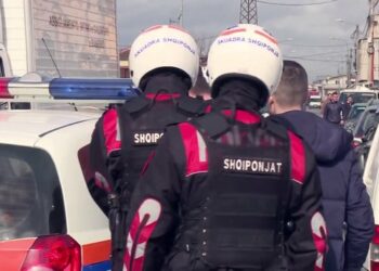 Polici i Vlorës rreh atë të Tiranës! Ja detajet nga përplasja