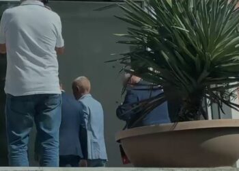 VIDEO/ Zgjedhjet në Kukës, Meta takohet me Berishën në selinë blu