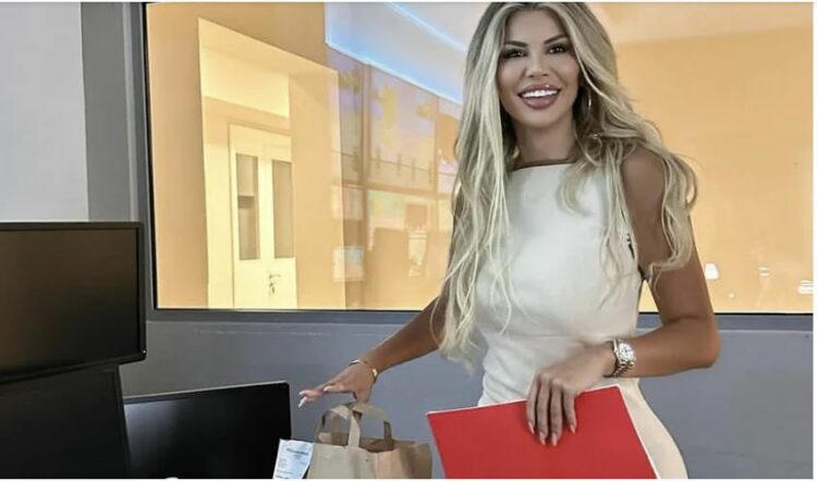‘Live’ në Instagram, Luana Vjollca zbulon detaje nga projekti i ri