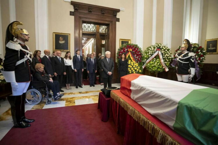 “Lamtumira” e fundit për ish-presidentin e Republikës Italiane