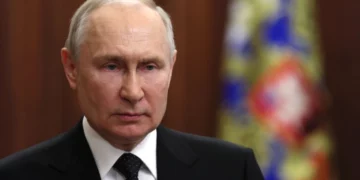 Lufta e Ftohtë, Putin: Gabim, dërgimi i tankeve në Hungari e Çekosllovaki