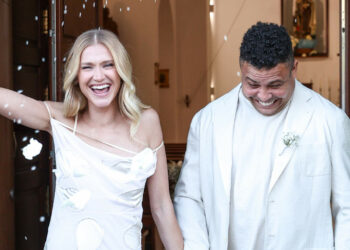 Ylli brazilian Ronaldo martohet në Ibiza me modelen Celina Locks