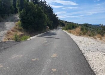 Çudirat e Dredhës në Vlorë, rruga 20 km shtohet vetëm në gjysmën e saj