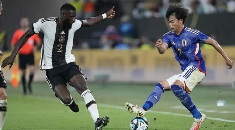 Humbja e turpshme ndaj Japonisë, komploti i lojtarëve ndaj Flick? (VIDEO)