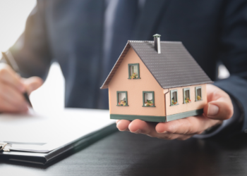 Sigurimi i banesave nga tërmetet, Dhoma Amerikane numëron defektet e draftit të Qeverisë