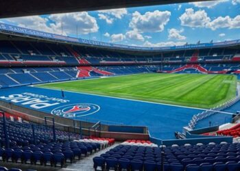 “Bombë në stadium”! Një person bën njoftimin e frikshëm para ndeshjes