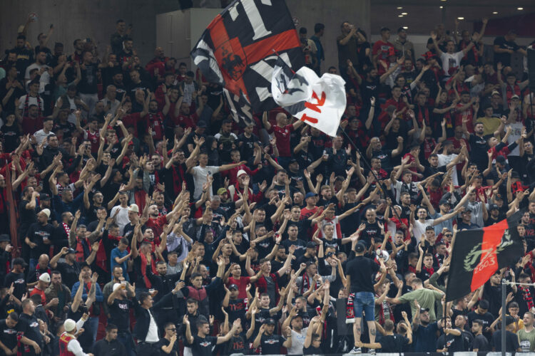 Me Ju, ne jemi 12! Shiten të gjitha biletat e ndeshjes Shqipëri-Poloni