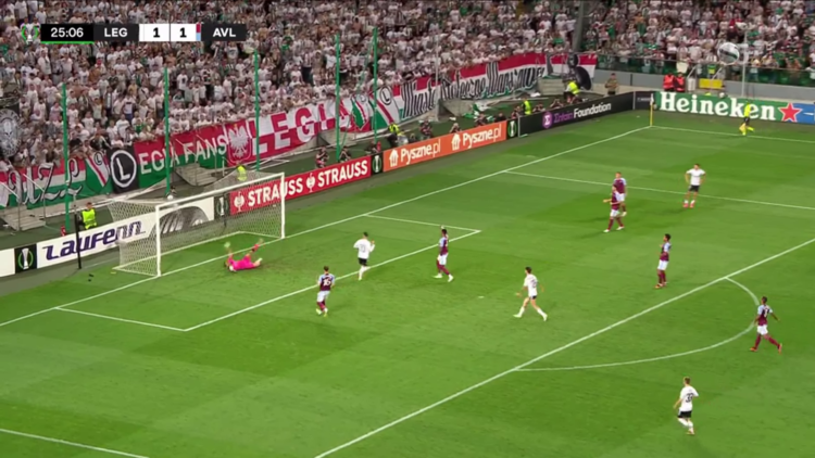 VIDEO/ Super Muçi, ndëshkon Aston Villën dhe i jep avantazhin Legias