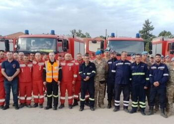 Zjarret në Greqi, përfundon misioni i zjarrfikësve shqiptarë