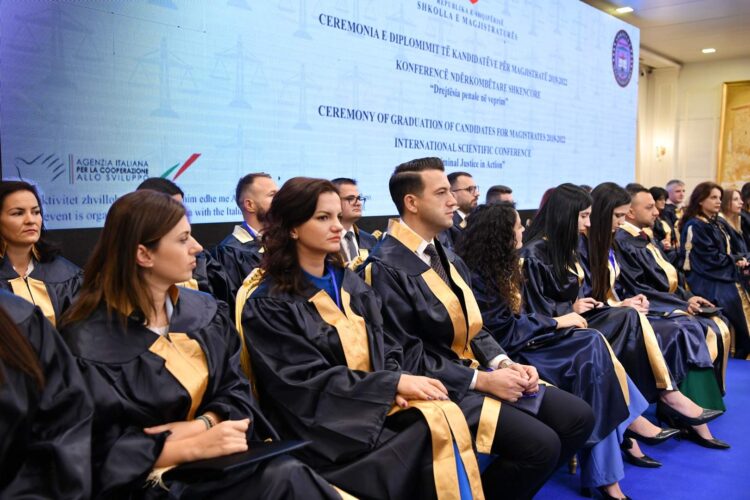 I mbajti peng 4 muaj, KLGJ u jep magjistratëve 24 orë afat për preferencat