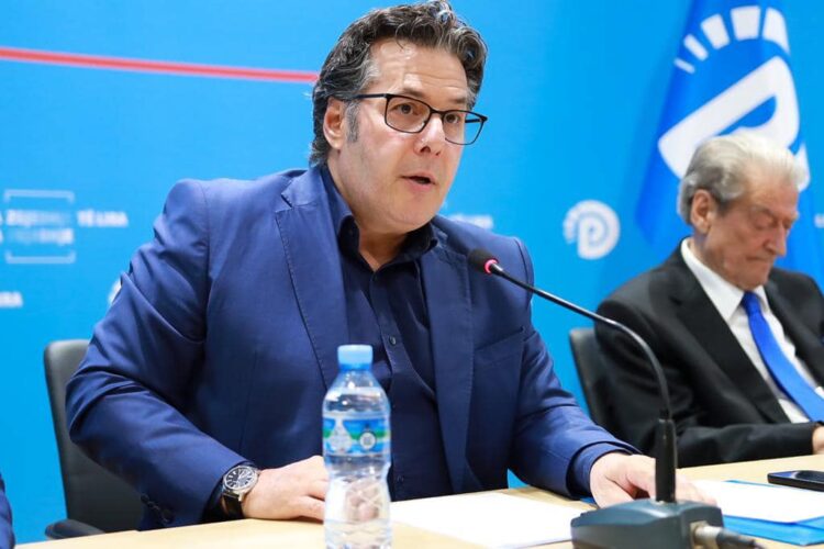 “Regjimet përmbysen”, thirrja e Palokës: O fitojmë, ose…