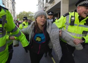 Arrestohet Greta Thumberg (FOTO)
