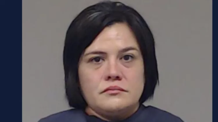 Tortura sadiste mbi 24-vjeçaren, gruaja dënohet me 75 vite burg