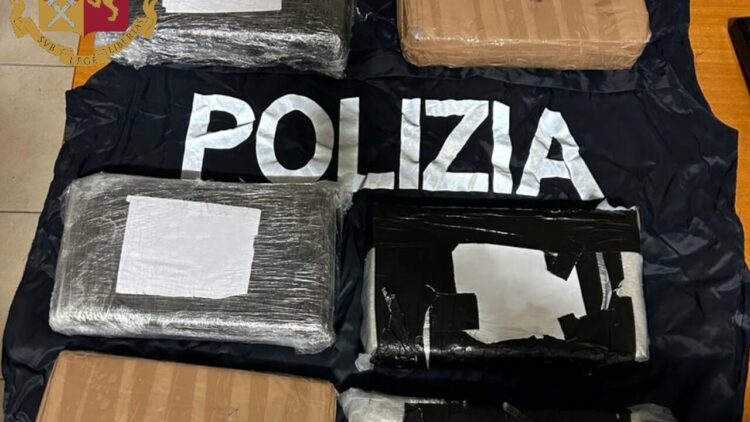 Kapen me 7.3 kg kokainë, arrestohen 2 shqiptarë