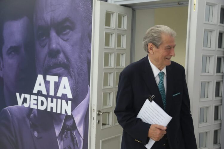 Drejtësi apo hakmarrje, Berisha përballet me akuza për korrupsion