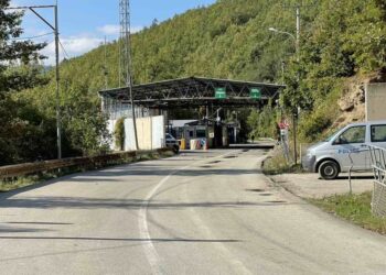 Tensionet në veri, hapet për qarkullim pika kufitare në Bërnjak