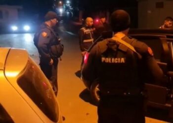 Operacioni i FNSH në Vlorë, 14 të shoqëruar nga policia