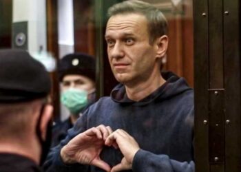 U tha se kishte bërë shkelje, kritiku i Kremlinit sërish në izolim