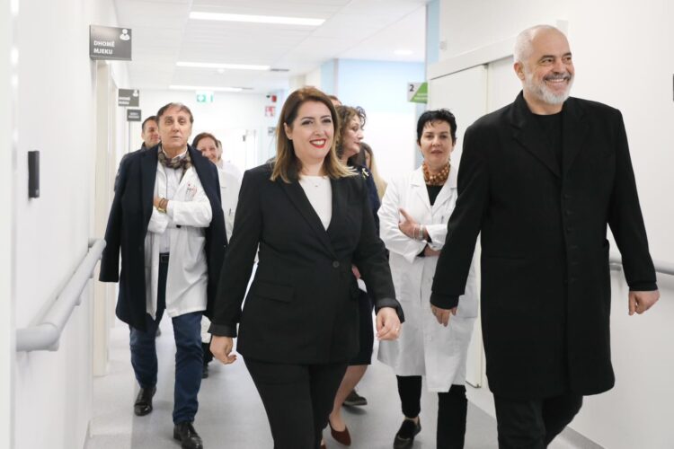 Rama dhe Manastirliu spekuluan me ‘studimin e ISHP’ për sterilizimin