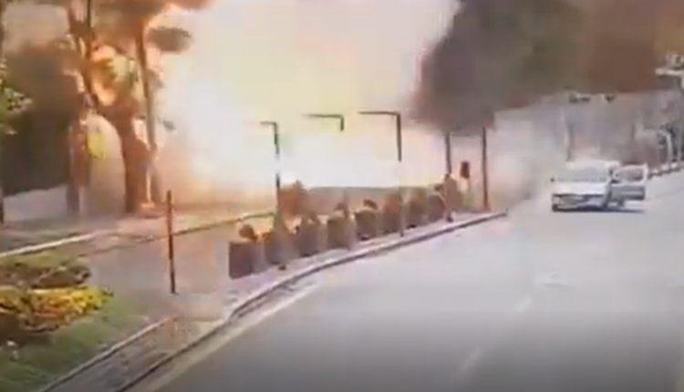 Momenti kur terroristi hedh veten në erë (VIDEO)