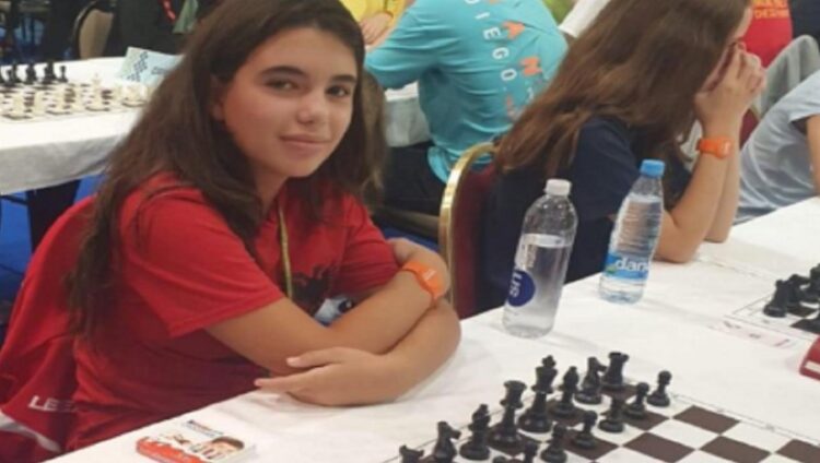 13-vjeçarja shqiptare shpallet kampione Europe në shah