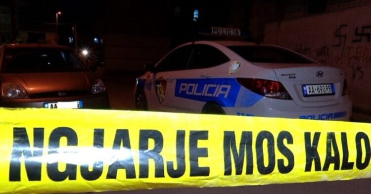 Aksident rrugor/ Makina përplas 60-vjeçarin