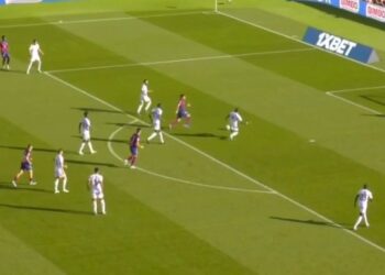 VIDEO/ Gafë në mbrojtje, Barcelona shënon ndaj Realit