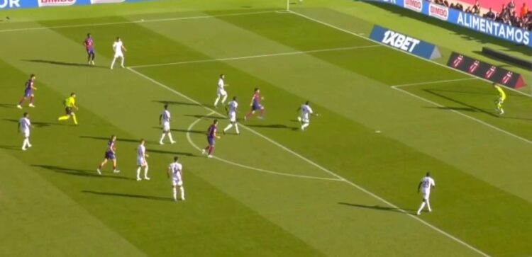 VIDEO/ Gafë në mbrojtje, Barcelona shënon ndaj Realit