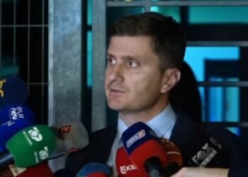 Malltezi në burg, avokati: Po cenohet parimi i sigurisë juridike