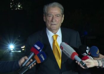 Rama po i cakton opozitës përfaqësuesit për Reformën Zgjedhore, Berisha paralajmëron…