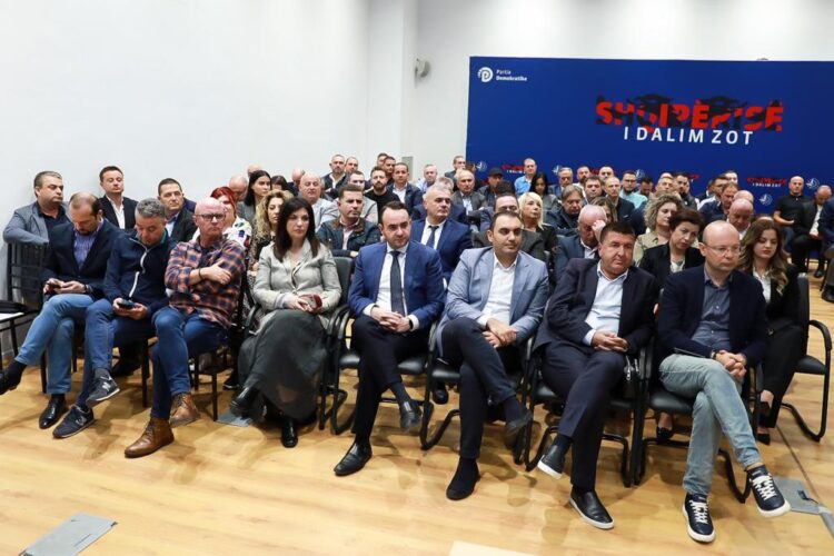 Rezoluta e PD së Berishës: Front të gjerë opozitar, SPAK merr leje te Rama para se…