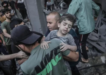 Ish-zyrtari amerikan paralajmëron mundësinë e përplasjes bërthamore