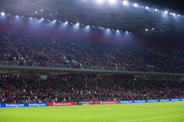 Shqipëri-Çeki/ Shitën 60 bileta deri 400 euro çmimin, arrestohen 2 persona