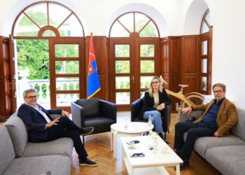 Regjisori Arjan Çuliqi do drejtojë teatrin “Migjeni” në Shkodër