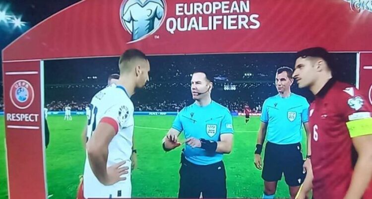 Shqipëri-Çeki, në avantazh edhe numerik. Momentet pikante në 45′