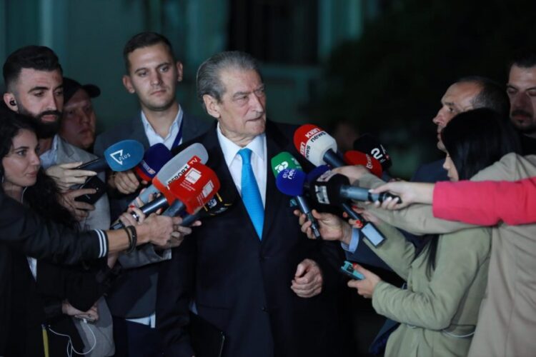 Berisha: Po bëjmë betejën për qytetarët, Rama i zhytur në korrupsion