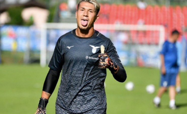 Portieri i Skënderbeut e “tepron”, poston foto ‘hot’ me të dashurën