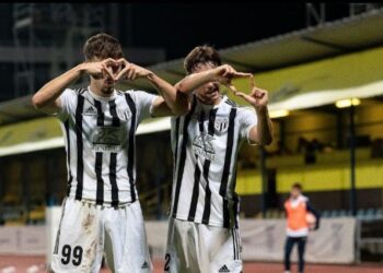 6 gola në 13 ndeshje, kush është 22-vjeçari shqiptar që po shkëlqen