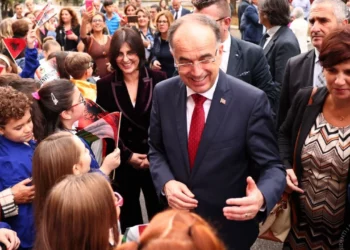 Gjuha arbëreshe në shkollat e Kalabrisë, Begaj: Bashkë, më të fortë