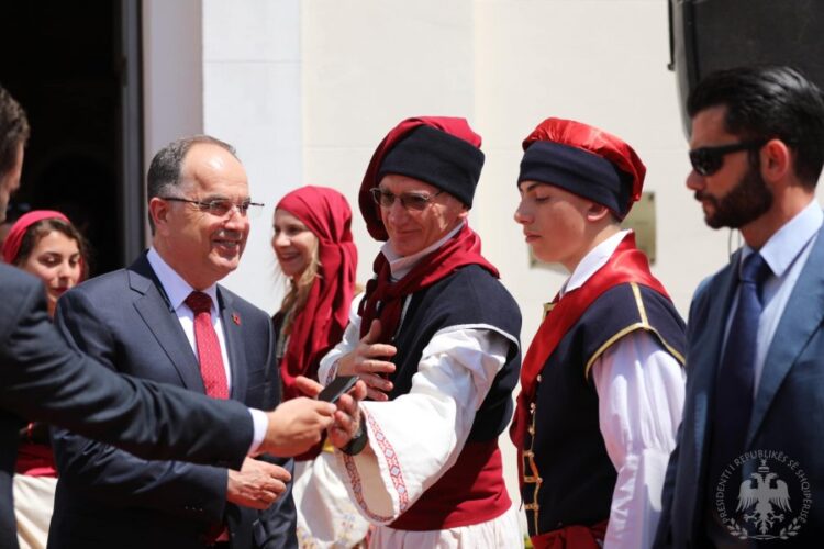 Presidenti Begaj, vizitë zyrtare tek arbëreshët në Kalabri