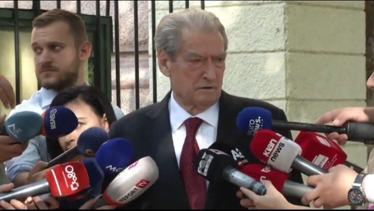 Arrestimi i Radoiçiç, reagon Berisha: Të gjykohet në Kosovë