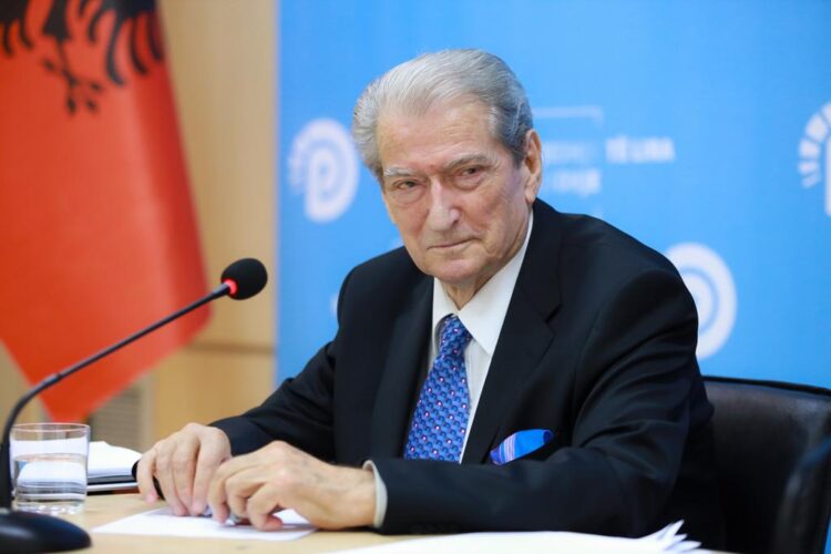 Berisha: Të çojmë në Kuvend amendamentin për hetimin e deputetëve