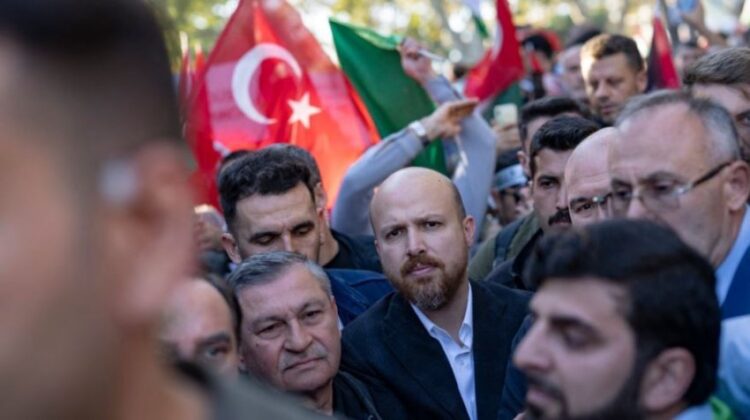 Djali i Erdogan merr pjesë në marshimin pro-palestinez në Turqi