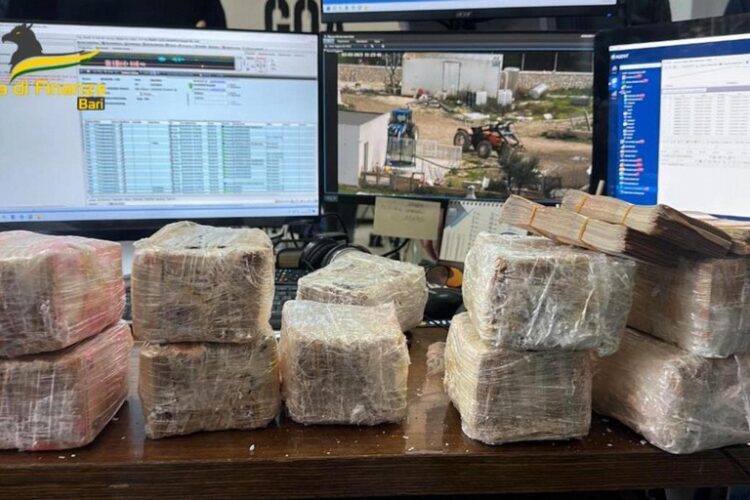 VIDEO/ Çmontohet banda shqiptaro-italiane, kapen qindra kg kokainë e kanabis (EMRAT)