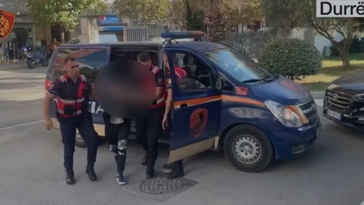Zbardhen 3 vjedhje në Durrës, arrestohet 28-vjeçari (EMRI)