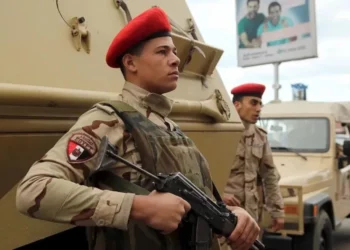 Polici egjiptian hap zjarr dhe vret 2 turistë izraelitë në Aleksandri (VIDEO)