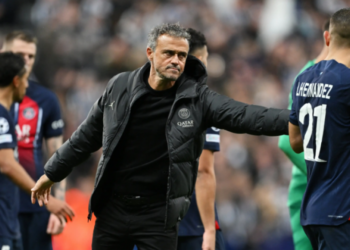 Pësoi 4 gola nga Newcastle, habit Enrique: Djemtë u paraqitën mirë